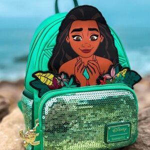Moana Heart of Te Fiti Sequins Loungefly Mini Backpack